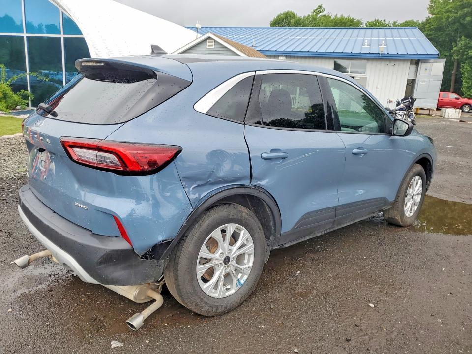 2024 FORD ESCAPE ACTIVE — Фото 3 из 13