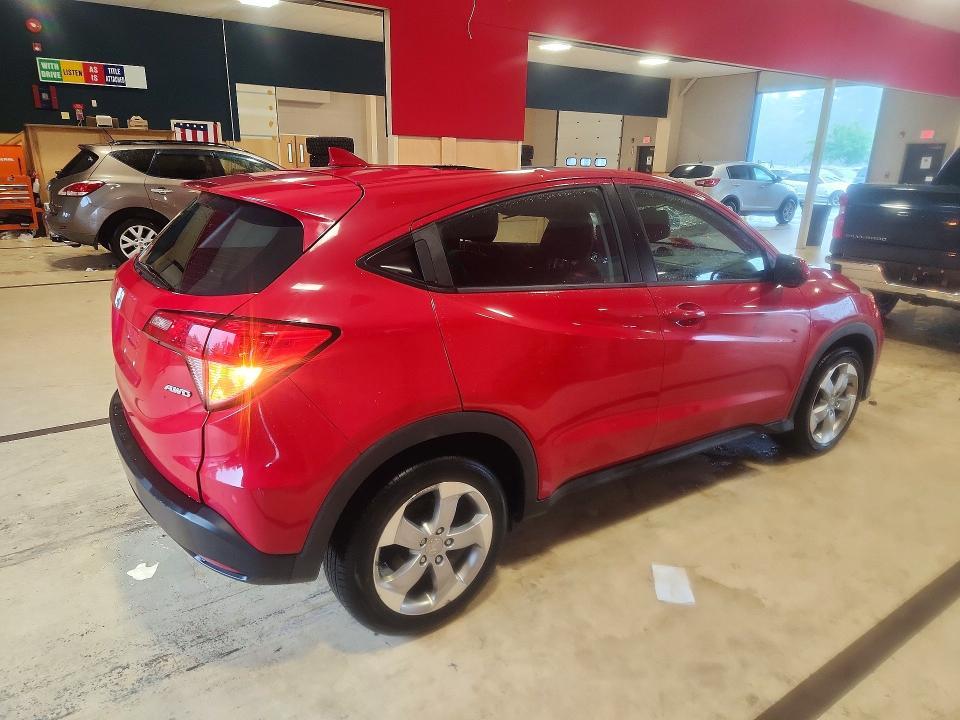 3CZRU6H35JM731156 2018 HONDA HR-V photo no. 3