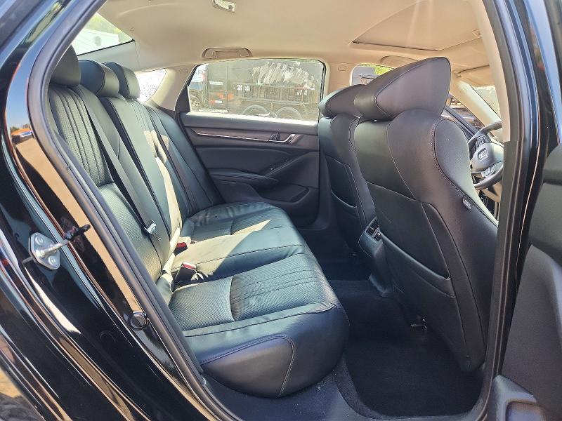 2018 HONDA ACCORD TOURING HYBRID — Фото 10 из 12