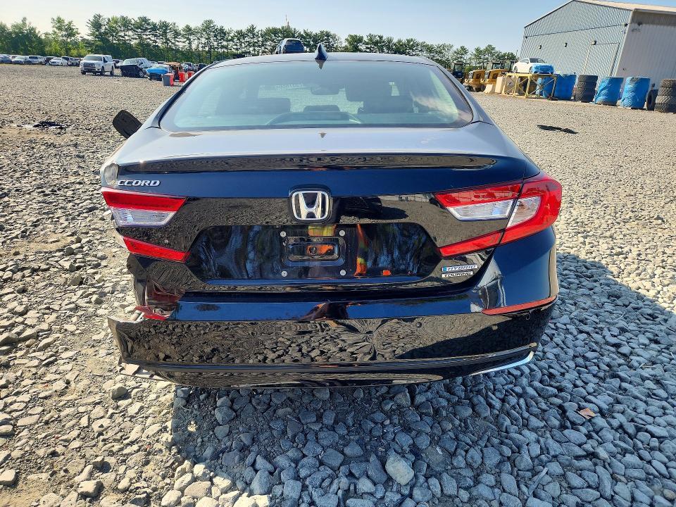 2018 HONDA ACCORD TOURING HYBRID — Фото 6 из 12