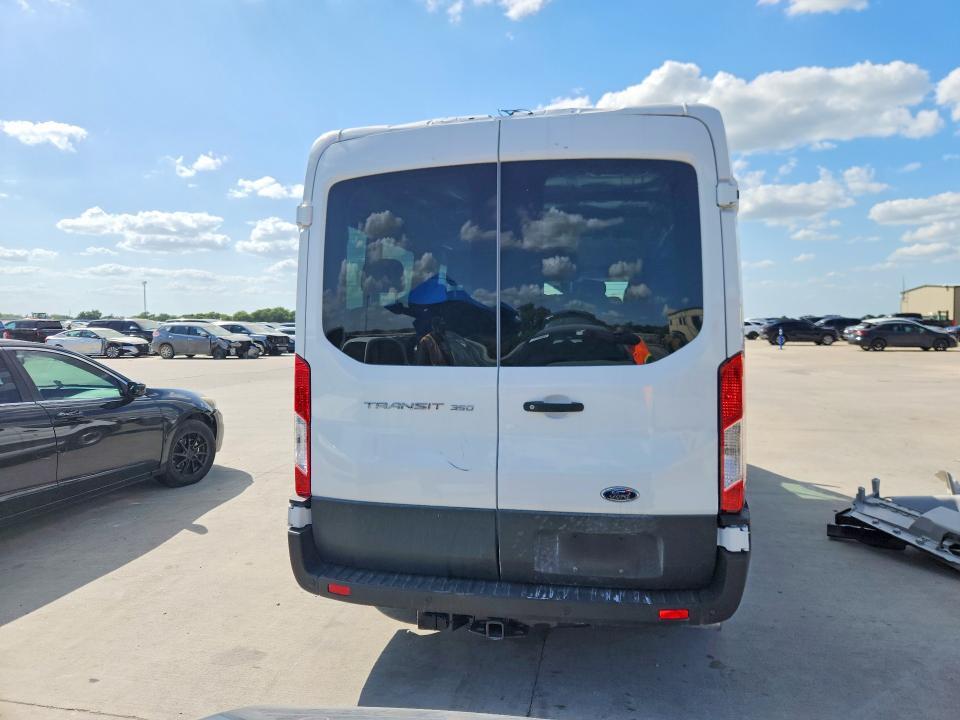 2024 FORD TRANSIT T-350 — Фото 6 из 14