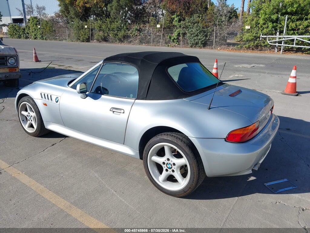 4USCJ332XVLC08074 1997 BMW Z3 photo no. 3