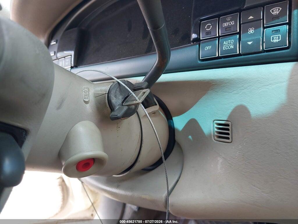 1G6KD54Y1VU260548 1997 CADILLAC DEVILLE photo no. 11