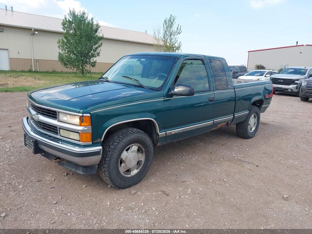 2GCEK19R4V1286924 1997 CHEVROLET K1500 photo no. 2