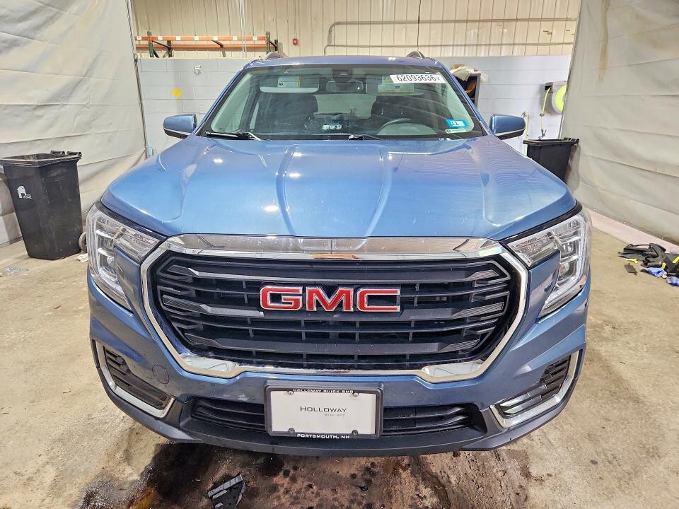 2024 GMC TERRAIN SLE — Фото 5 из 13