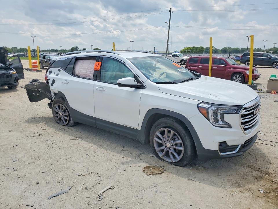 2024 GMC TERRAIN SLT — Фото 4 из 13