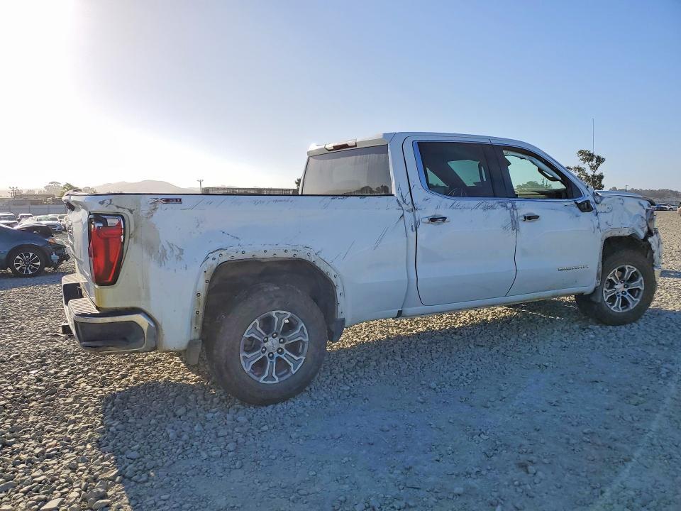 2024 GMC SIERRA K1500 SLE — Фото 3 из 12