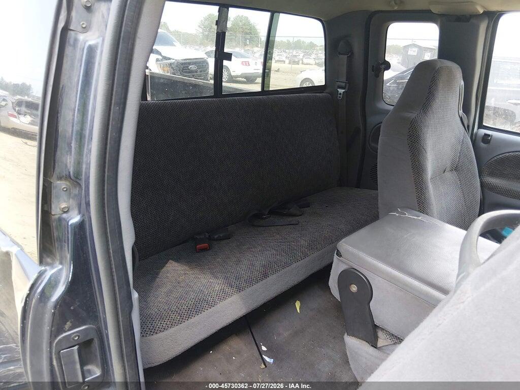 3B7KC23671G237917 2001 DODGE RAM 2500 photo no. 8