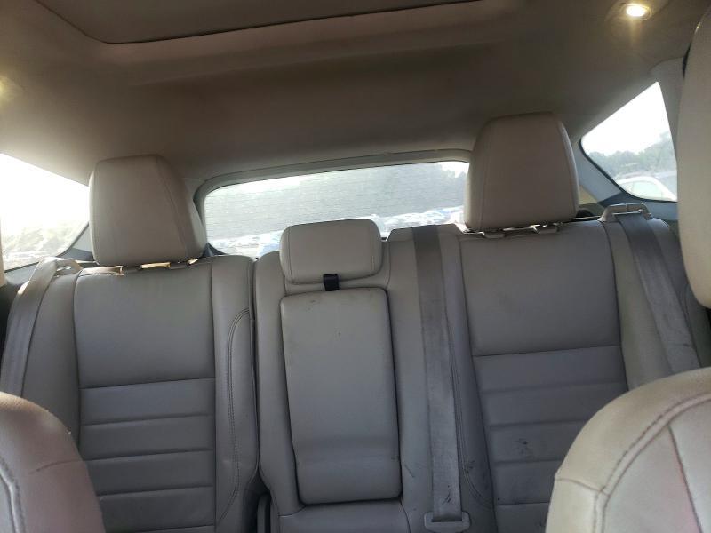 2016 FORD ESCAPE TITANIUM — Фото 10 из 14