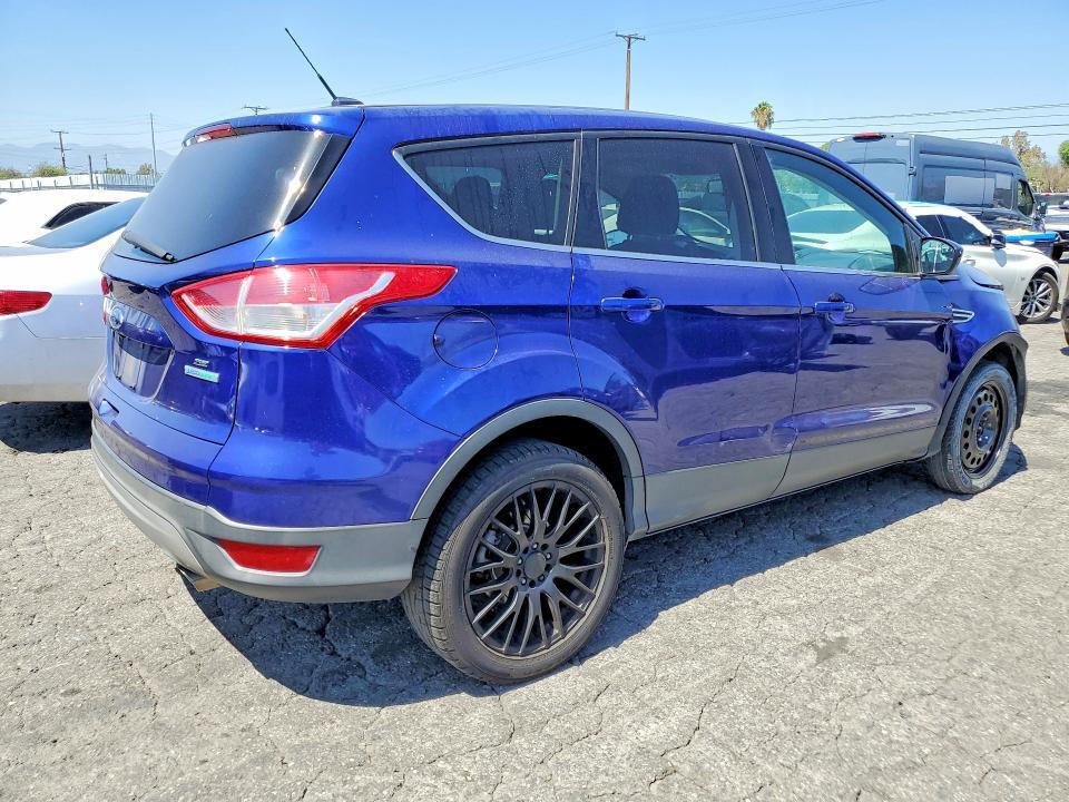 2016 FORD ESCAPE SE — Фото 3 из 13