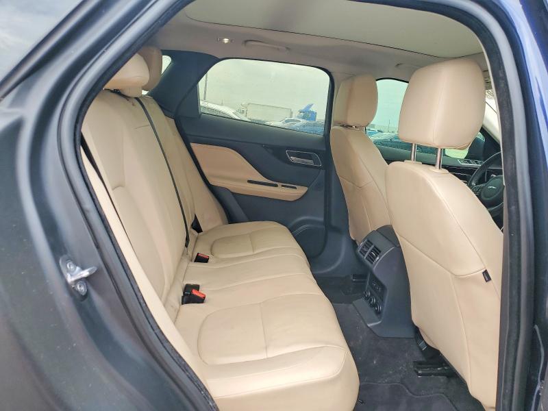 2018 JAGUAR F-PACE PREMIUM — Фото 11 из 13