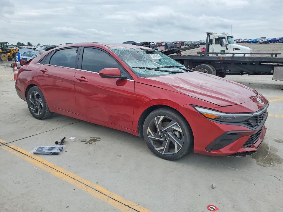 KMHLS4DG6RU754835 2024 HYUNDAI ELANTRA photo no. 4