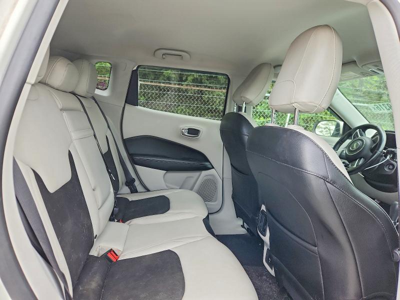 3C4NJCBB3JT226864 2018 JEEP COMPASS photo no. 11