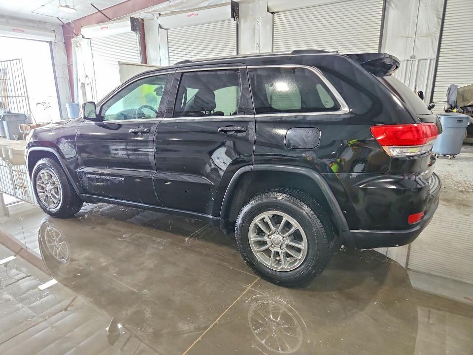 2018 JEEP GRAND CHEROKEE LAREDO — Фото 2 из 13
