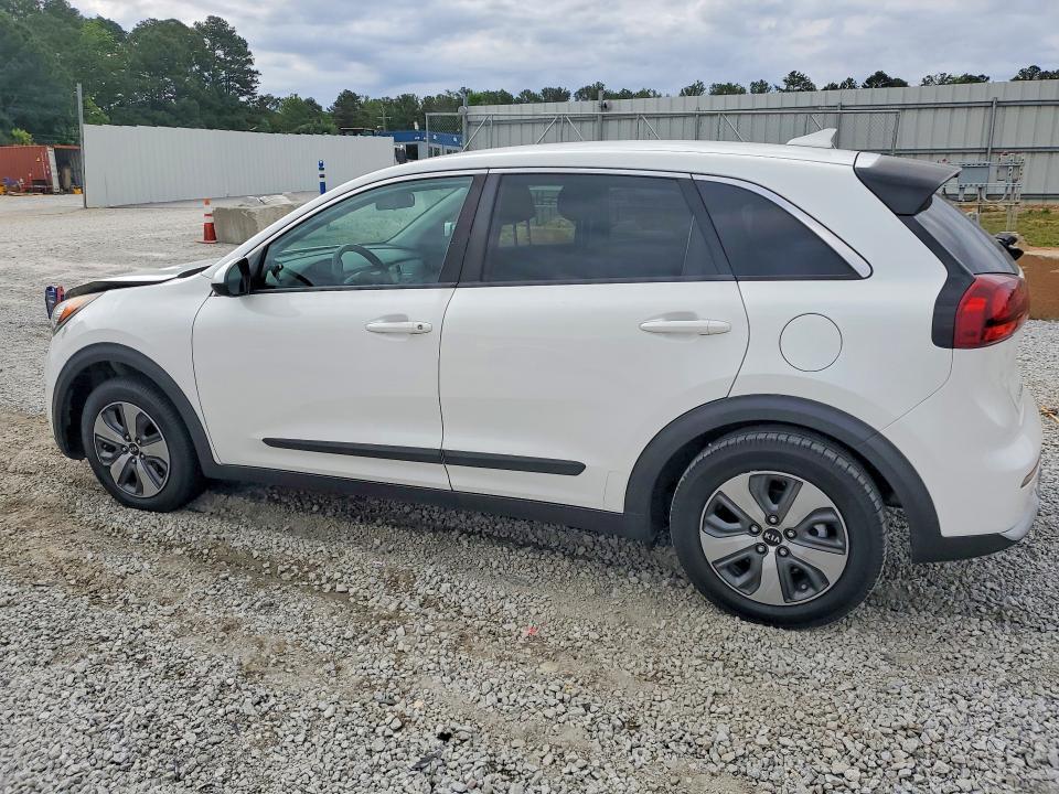 2018 KIA NIRO FE — Фото 2 из 12