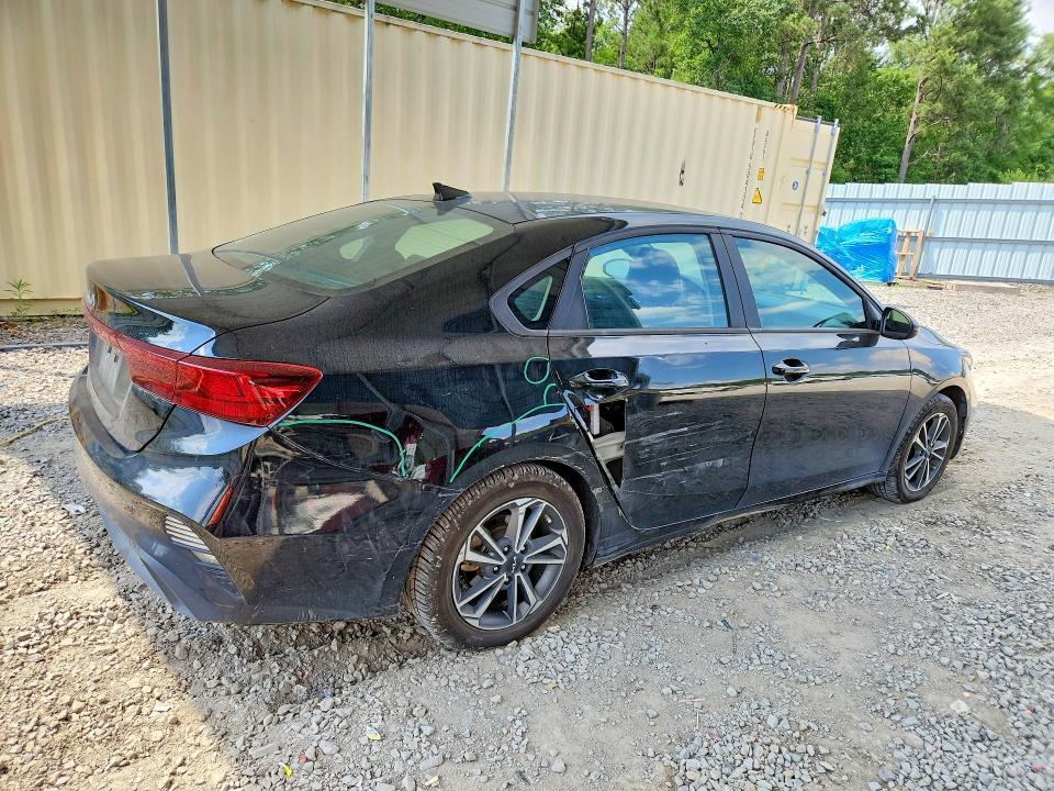 3KPF24AD5RE804280 2024 KIA FORTE photo no. 3