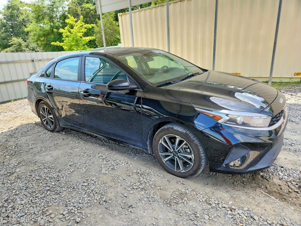 3KPF24AD5RE804280 2024 KIA FORTE photo no. 4