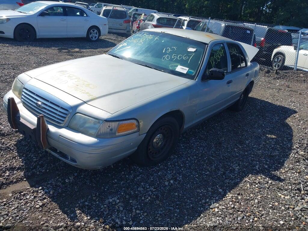 2FAFP71W91X126769 2001 FORD CROWN VICTORIA photo no. 2