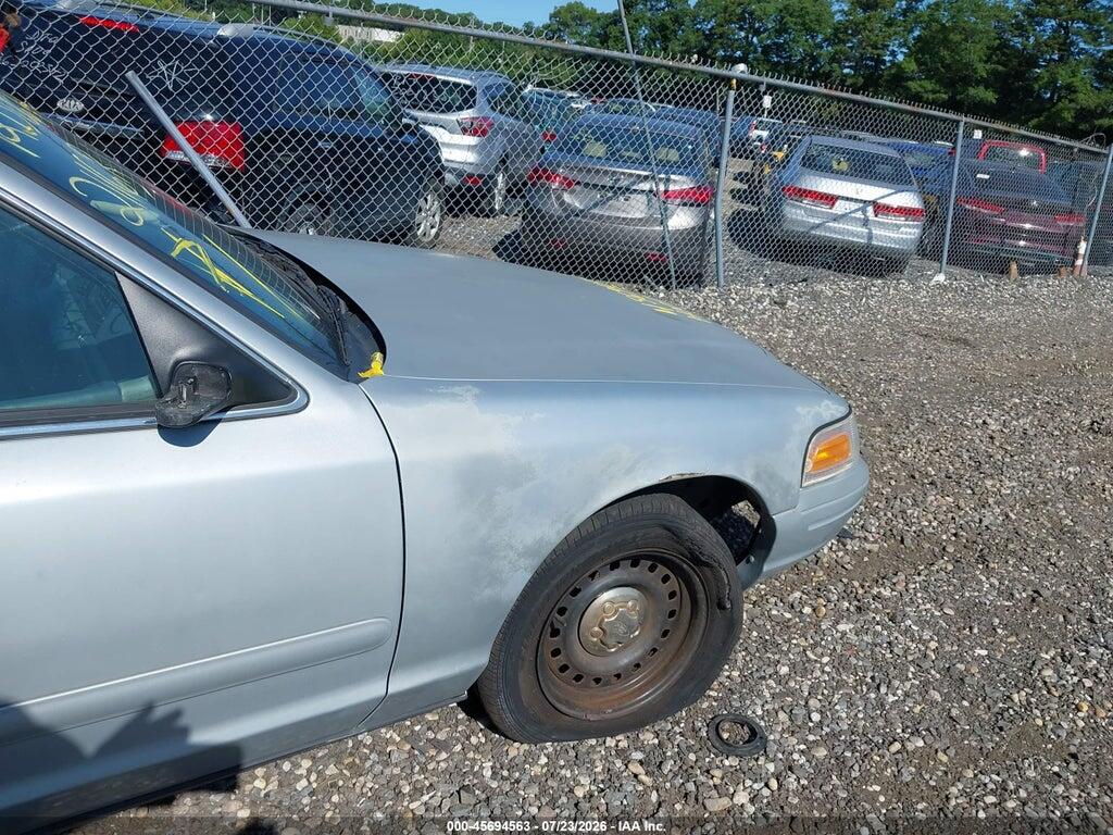 2FAFP71W91X126769 2001 FORD CROWN VICTORIA photo no. 6