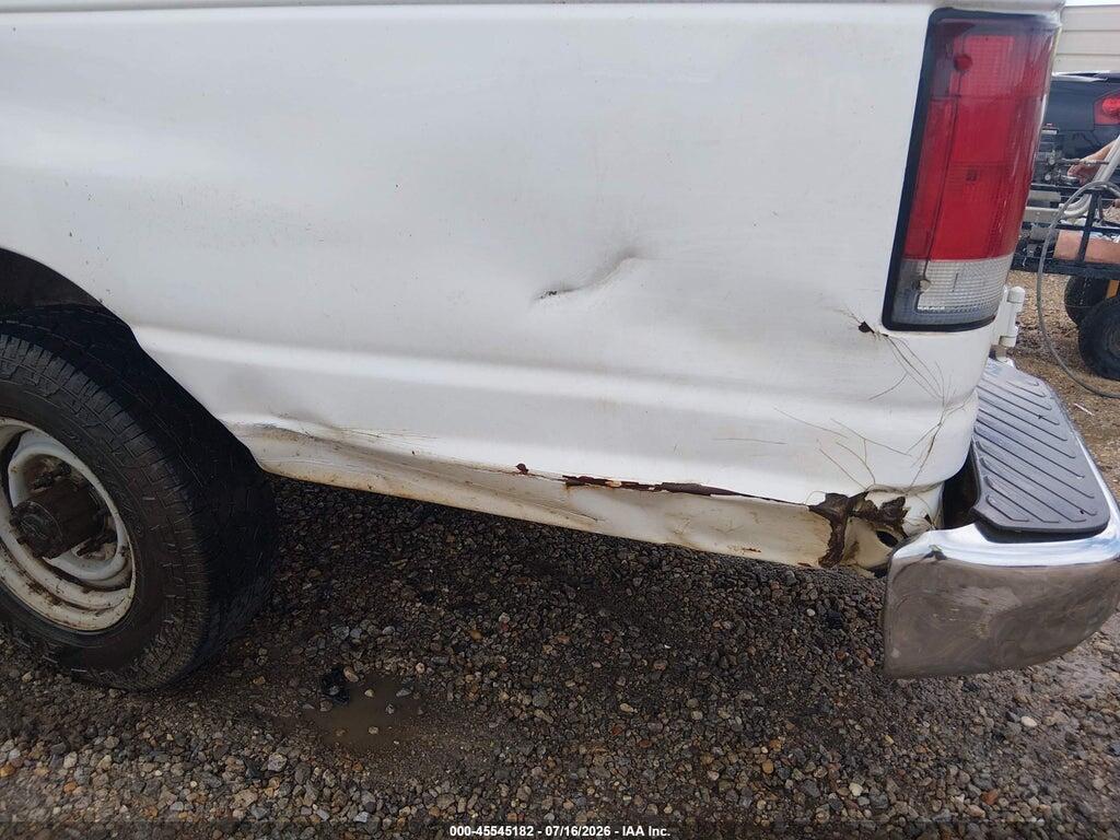 1FBSS31L01HA75351 2001 FORD E-350 SUPER DUTY photo no. 6