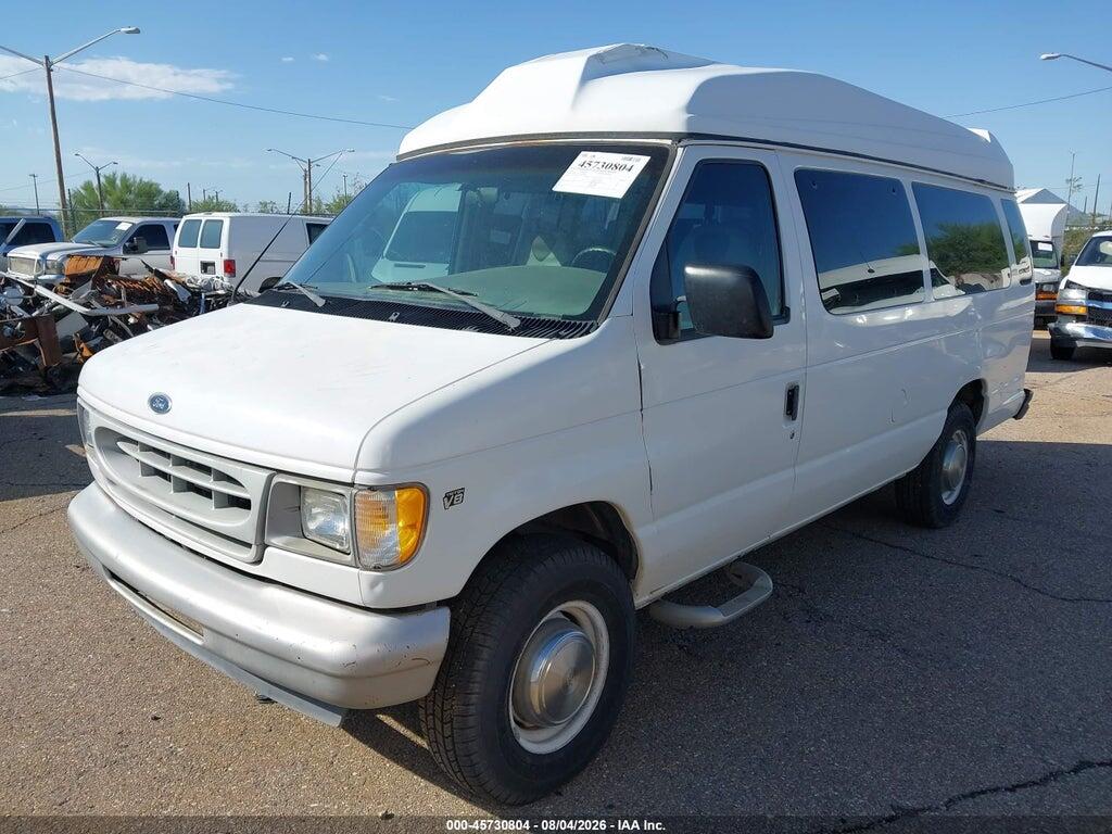 1FBSS31L01HB59850 2001 FORD E-350 SUPER DUTY photo no. 2