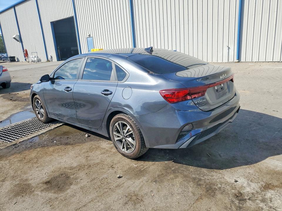 3KPF24AD4RE713856 2024 KIA FORTE photo no. 2