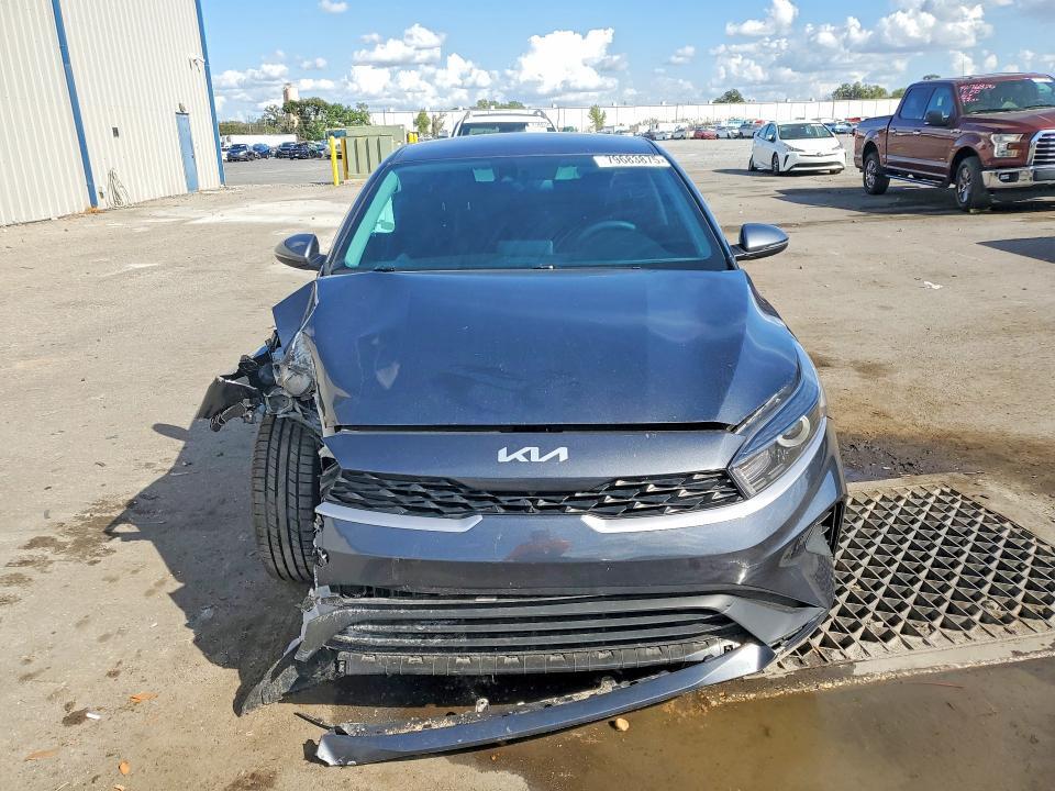 3KPF24AD4RE713856 2024 KIA FORTE photo no. 5