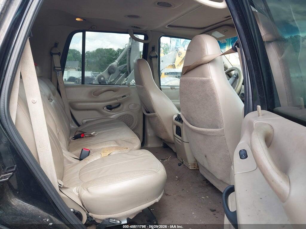 1FMPU18L41LA19718 2001 FORD EXPEDITION photo no. 8