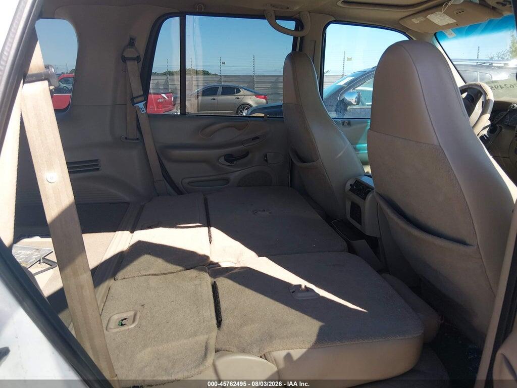1FMPU18L21LA87984 2001 FORD EXPEDITION photo no. 8