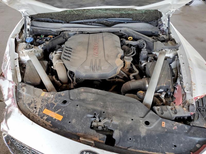 KNAE45LC4J6028733 2018 KIA STINGER photo no. 11
