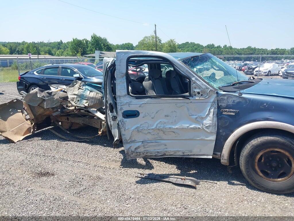 1FTZX17271NB18132 2001 FORD F-150 photo no. 6