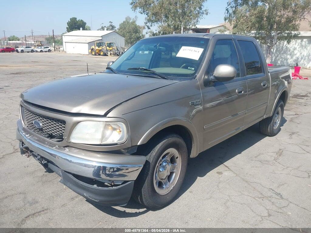 1FTRW07L11KF81827 2001 FORD F-150 photo no. 2