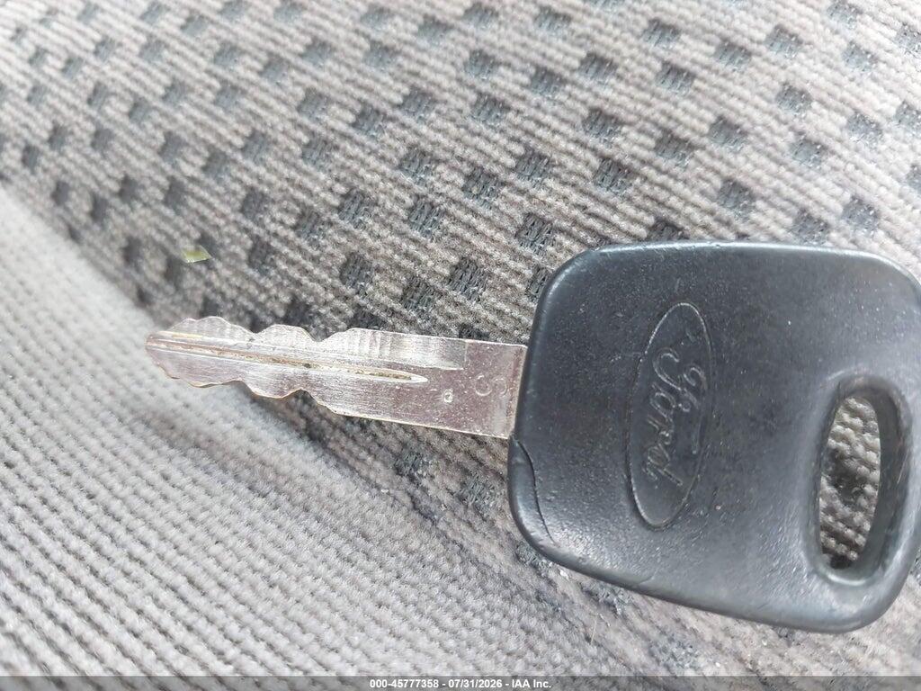 1FTRX18L41NB81275 2001 FORD F-150 photo no. 11