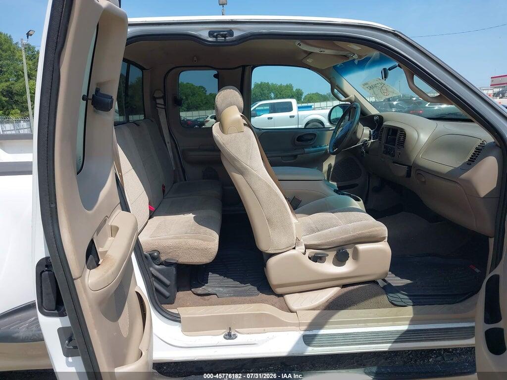 2FTZX07231CA30582 2001 FORD F-150 photo no. 8