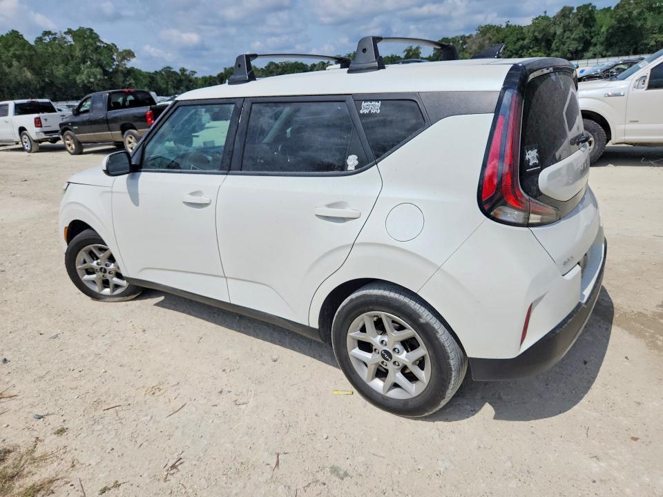 2024 KIA SOUL LX — Фото 2 из 13