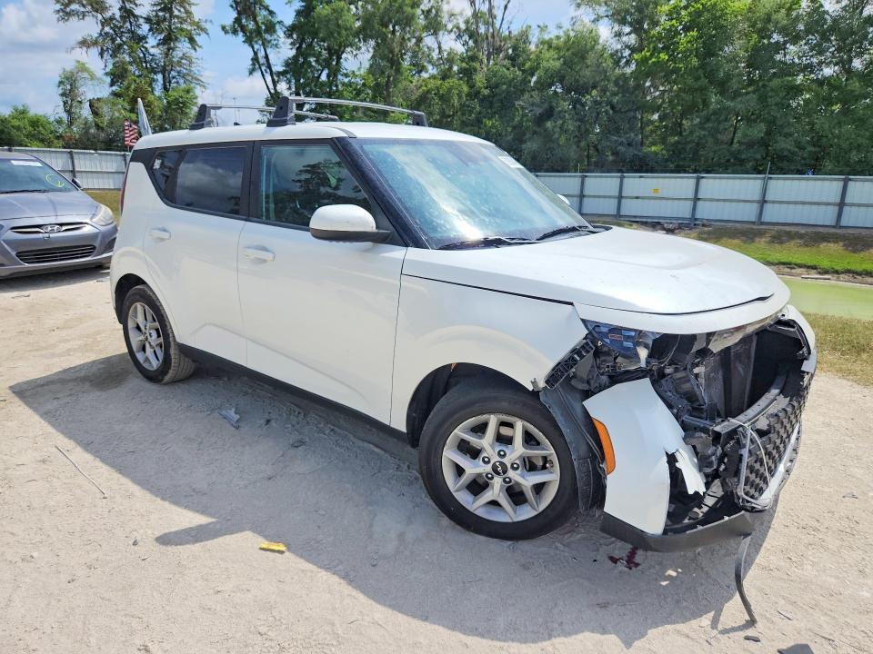 2024 KIA SOUL LX — Фото 4 из 13
