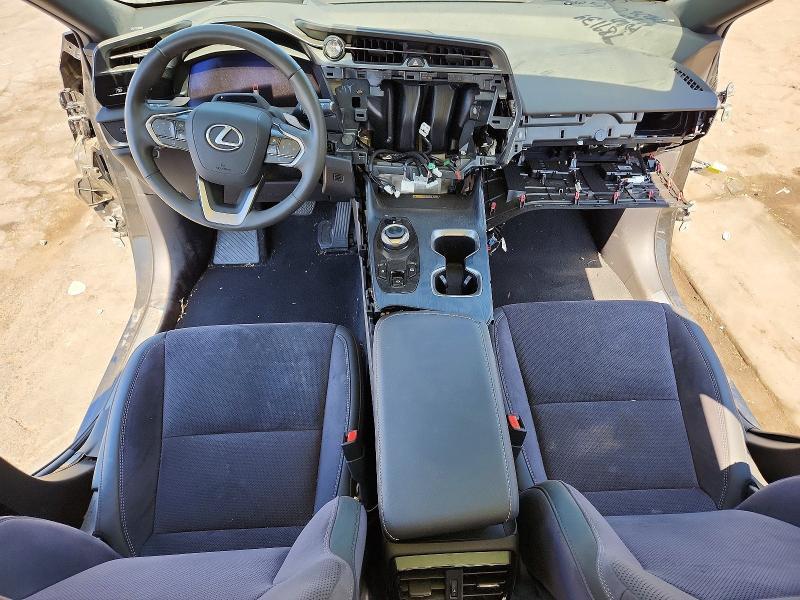 2024 LEXUS RZ 300E — Фото 8 из 13