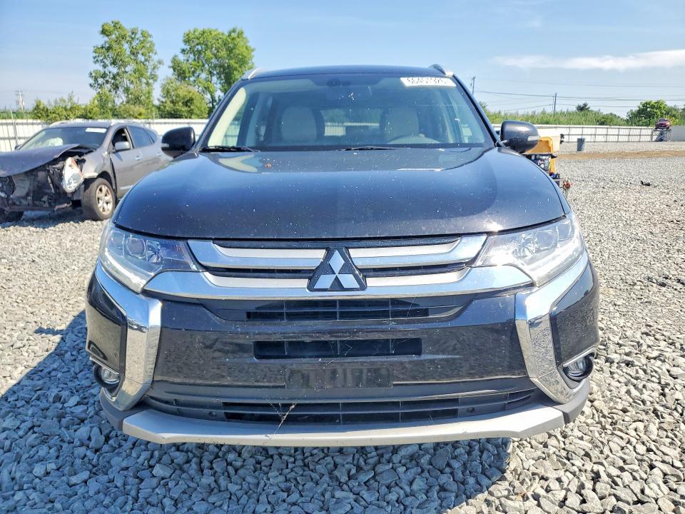 JA4AZ3A3XJZ000566 2018 MITSUBISHI OUTLANDER photo no. 5