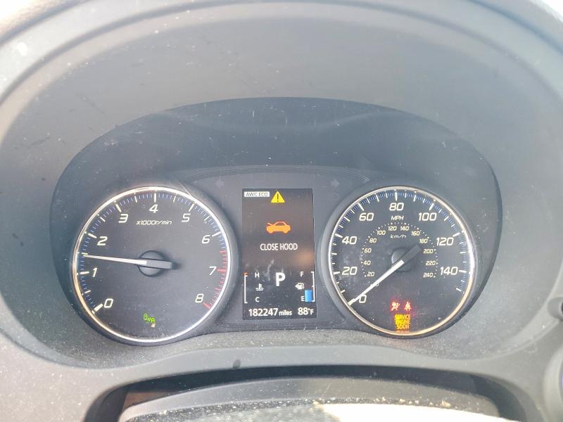 JA4AZ3A3XJZ000566 2018 MITSUBISHI OUTLANDER photo no. 9