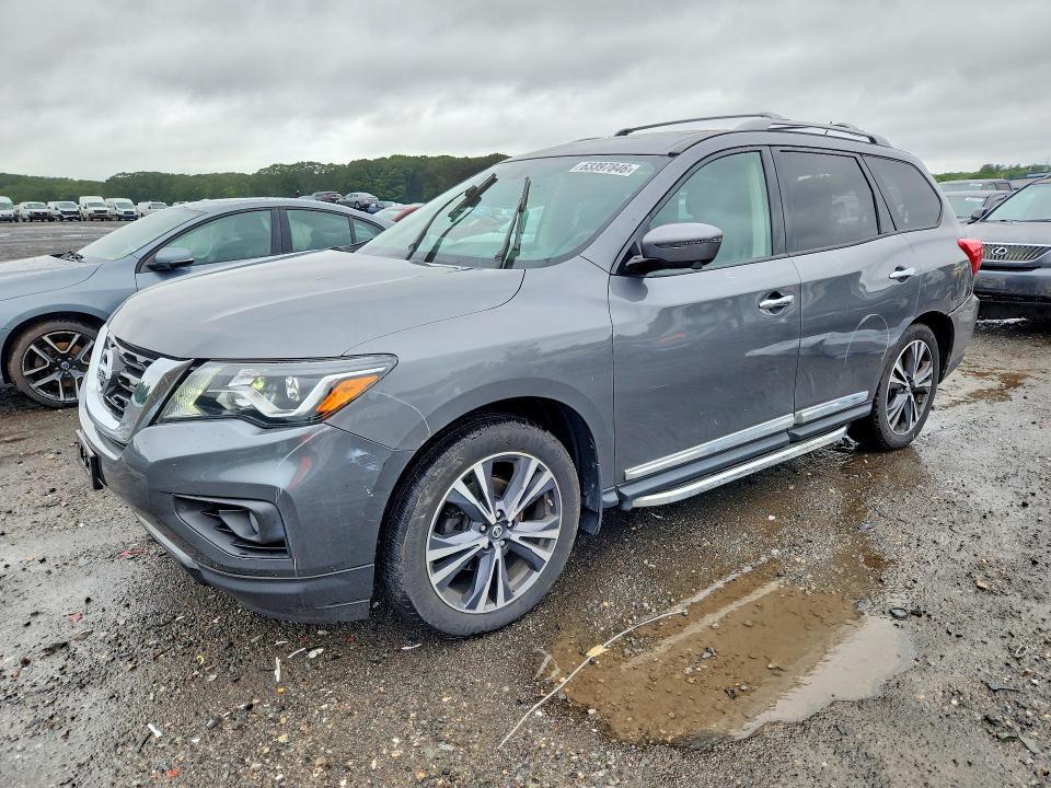 5N1DR2MM2JC677126 2018 NISSAN PATHFINDER photo no. 1
