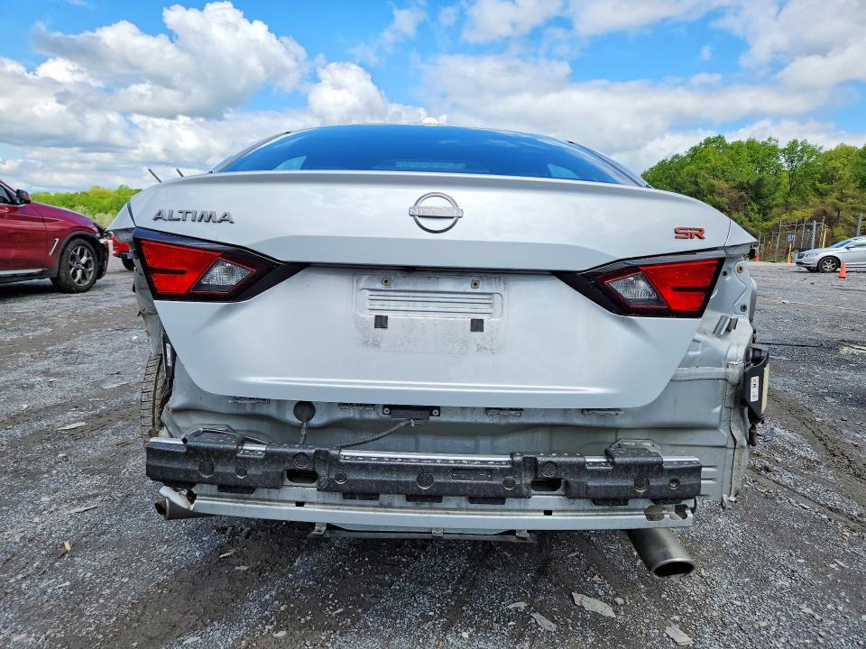 2024 NISSAN ALTIMA SR — Фото 6 из 13