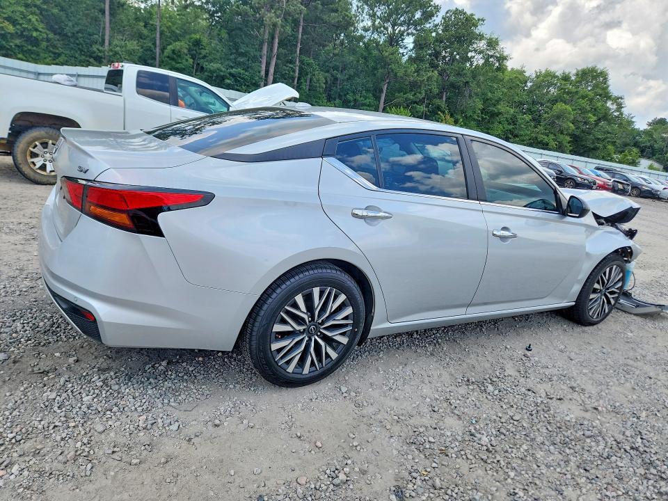 2024 NISSAN ALTIMA SV — Фото 3 из 12