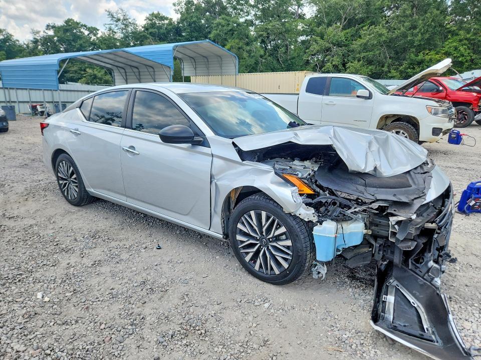 2024 NISSAN ALTIMA SV — Фото 4 из 12