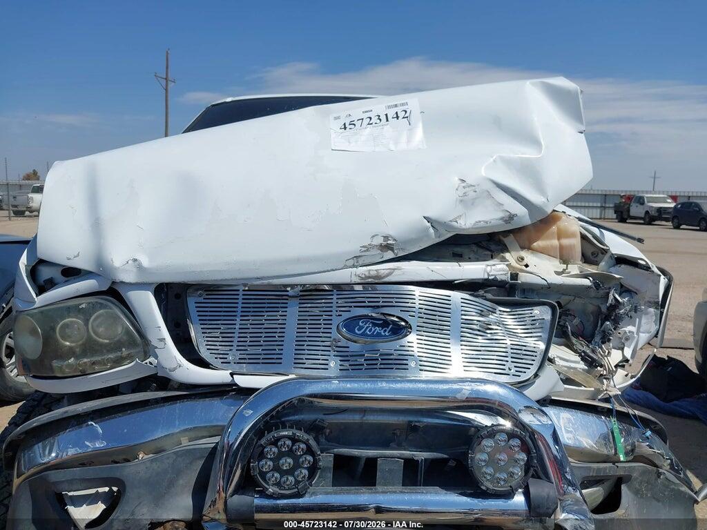 1FTRW08L41KA83636 2001 FORD F-150 photo no. 12