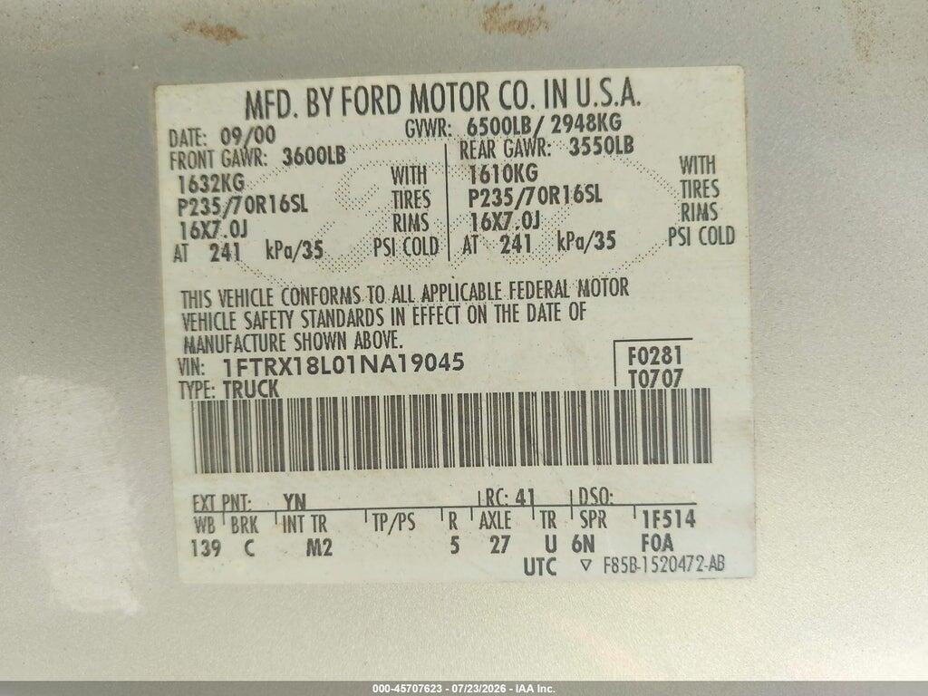 1FTRX18L01NA19045 2001 FORD F-150 photo no. 9