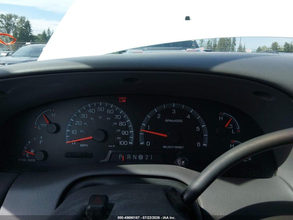 1FTRX17W81NA32945 2001 FORD F-150 photo no. 7