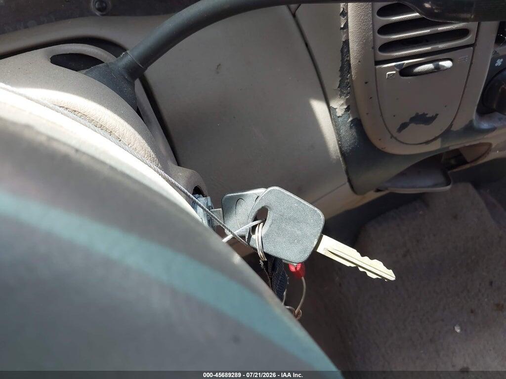 1FTRW07L61KB01751 2001 FORD F-150 photo no. 11
