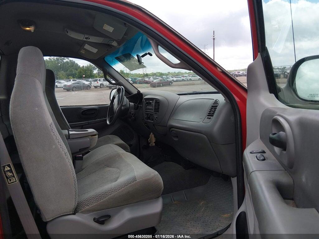 1FTRF18W01NA14053 2001 FORD F-150 photo no. 5