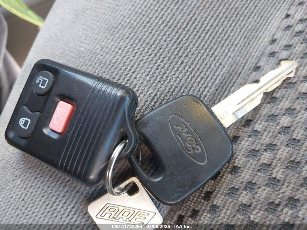 2FTRX07W51CB05186 2001 FORD F-150 photo no. 11