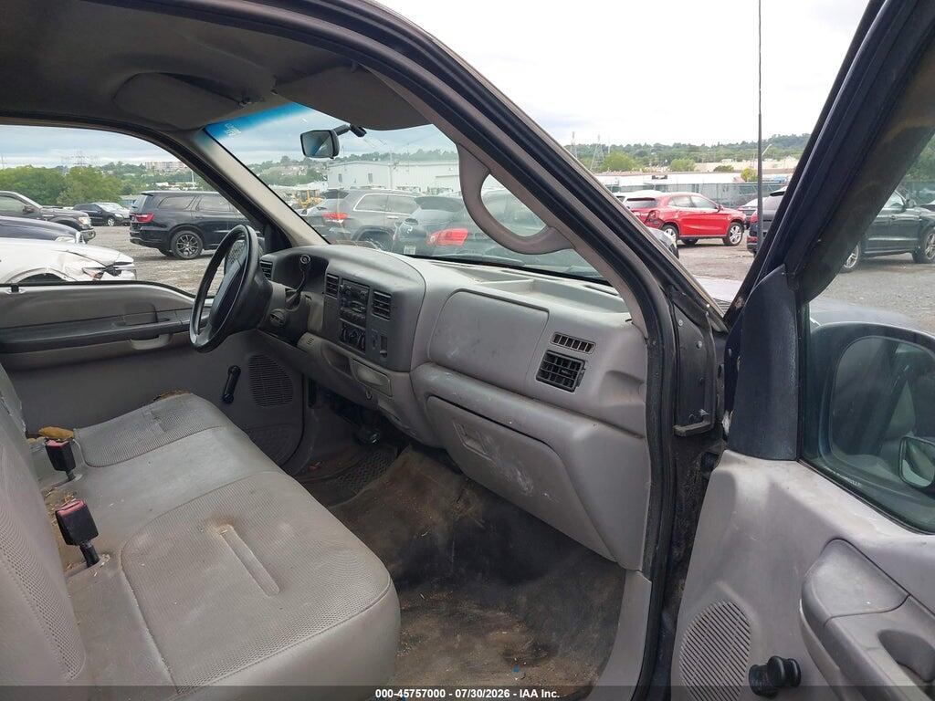 1FTNF20LX1ED08226 2001 FORD F-250 photo no. 5